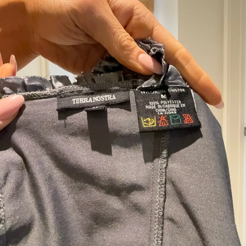 Satin Ruffled Sleeveless Corset Top — Charcoal Gray - Picture 5 of 5